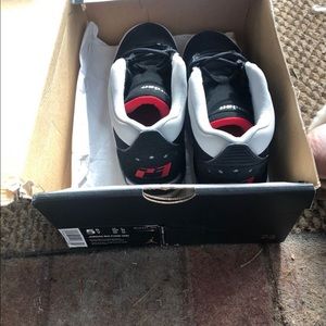 Size 5.5 youth jordan big fund brand new
